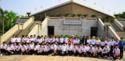 Trường THCS Định Hòa tổ chức Du khảo về nguồn và tham quan KDL Suối Tiên cho các em học sinh