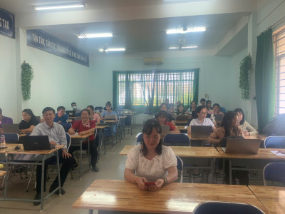 Tập huấn chuyên sâu Lms360 E-learning cho giáo viên trường THCS Định Hòa